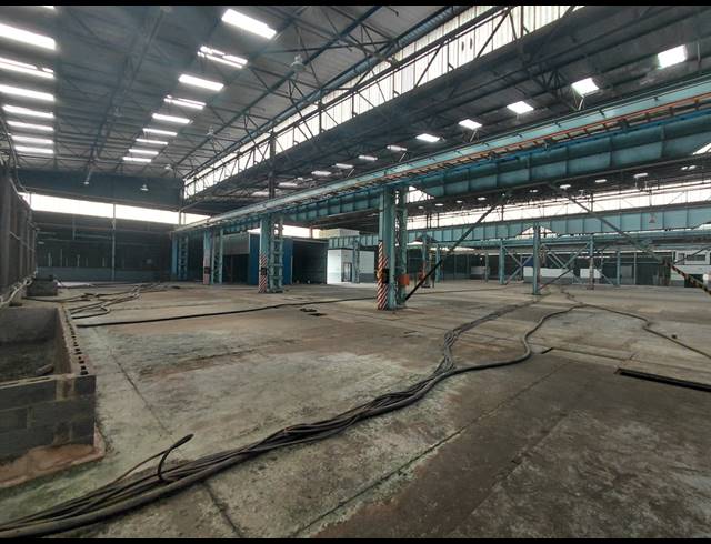 25,084M² FACTORY TO LET IN CLAYVILLE